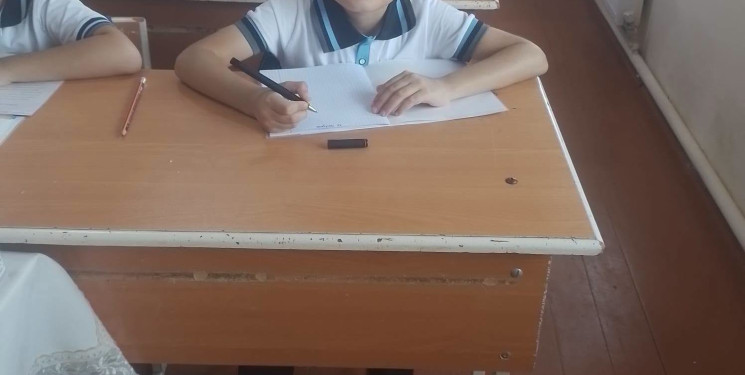 Xocavənd Rayon İcra Hakimiyyəti tərəfindən şəhidlərimizin məktəbli övladlarına yeni məktəb formaları verilib