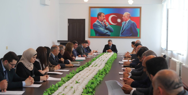 “Şəhərsalma və memarlıq yeni çağırışlar vəhdətində” mövzusunda tədbir keçirilib.