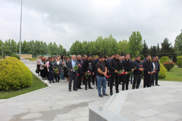 Ümummilli Liderin xatirəsi yad edilib