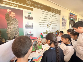 Xocavənd rayon 4 nömrəli tam orta məktəbində "Zəfər günü " ilə bağlı sərgi  keçirilib