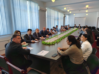 Ailədaxili zorakılığın qarşısının alınması və erkən nikahın qanunvericilikdə qadağan edilməsinə dair qanunvericiliyin tələbləri” mövzusunda tədbir keçirilmişdir