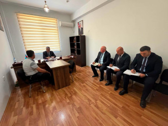 Xocavənd Rayon İcra Hakimiyyətinin başçısı Eyvaz Hüseynov növbəti vətəndaş qəbulu keçirib