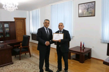 Dövlət qulluğunda 42 illik şərəfli yol