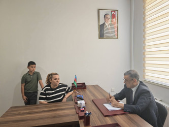 Xocavənd Rayon İcra Hakimiyyətinin Başçısı Eyvaz Hüseynov növbəti vətəndaş qəbulu keçirib