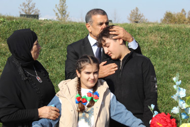Vətən müharibəsində qəhrəmancasına şəhid olmuş Şəhid Namazov Xəyal Xudaverdi oğlunun anım günü qeyd edilib