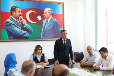 "Davamlı şəhərsalma siyasəti: milli memarlıq ənənələri və müasir çağırışlar” mövzusunda dəyirmi masa keçirilib