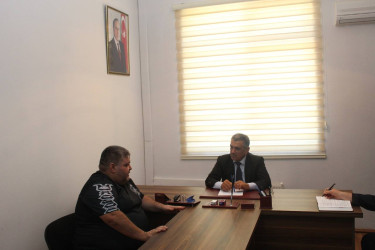 Xocavənd Rayon İcra Hakimiyyətinin başçısı Eyvaz Hüseynov vətəndaş qəbulu keçirib