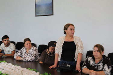 Xocavənd Rayon İcra Hakimiyyətinin başçısı Eyvaz Hüseynov növbəti vətəndaş qəbulu keçirib