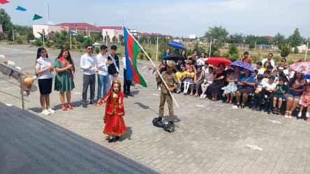 Rayonun ümumtəhsil məktəblərində “Son zəng” tədbirləri keçirilib.