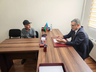 Xocavənd Rayon İcra Hakimiyyətinin başçısı Eyvaz Hüseynov növbəti vətəndaş qəbulu keçirib