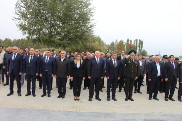 Vətən müharibəsində qəhrəmancasına şəhid olmuş Şəhid Mirzəyev Elmin Əvəz oğlunun anım günü qeyd edilib.