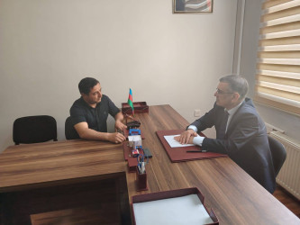 Xocavənd Rayon İcra Hakimiyyətinin başçısı Eyvaz Hüseynov növbəti vətəndaş qəbulu keçirib