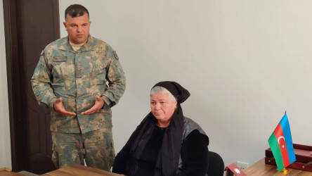 Xocavənd Rayon İcra Hakimiyyətinin başçısı Eyvaz Hüseynov növbəti vətəndaş qəbulu keçirib