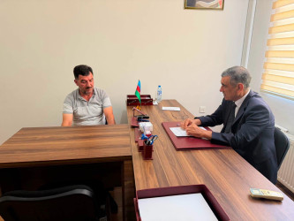 Xocavənd Rayon İcra Hakimiyyətinin başçısı Eyvaz Hüseynov növbəti vətəndaş qəbulu keçirib