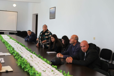 Xocavənd Rayon İcra Hakimiyyətinin başçısı Eyvaz Hüseynov vətəndaş qəbulu keçirib
