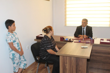 Xocavənd Rayon İcra Hakimiyyətinin başçısı Eyvaz Hüseynov vətəndaş qəbulu keçirib.